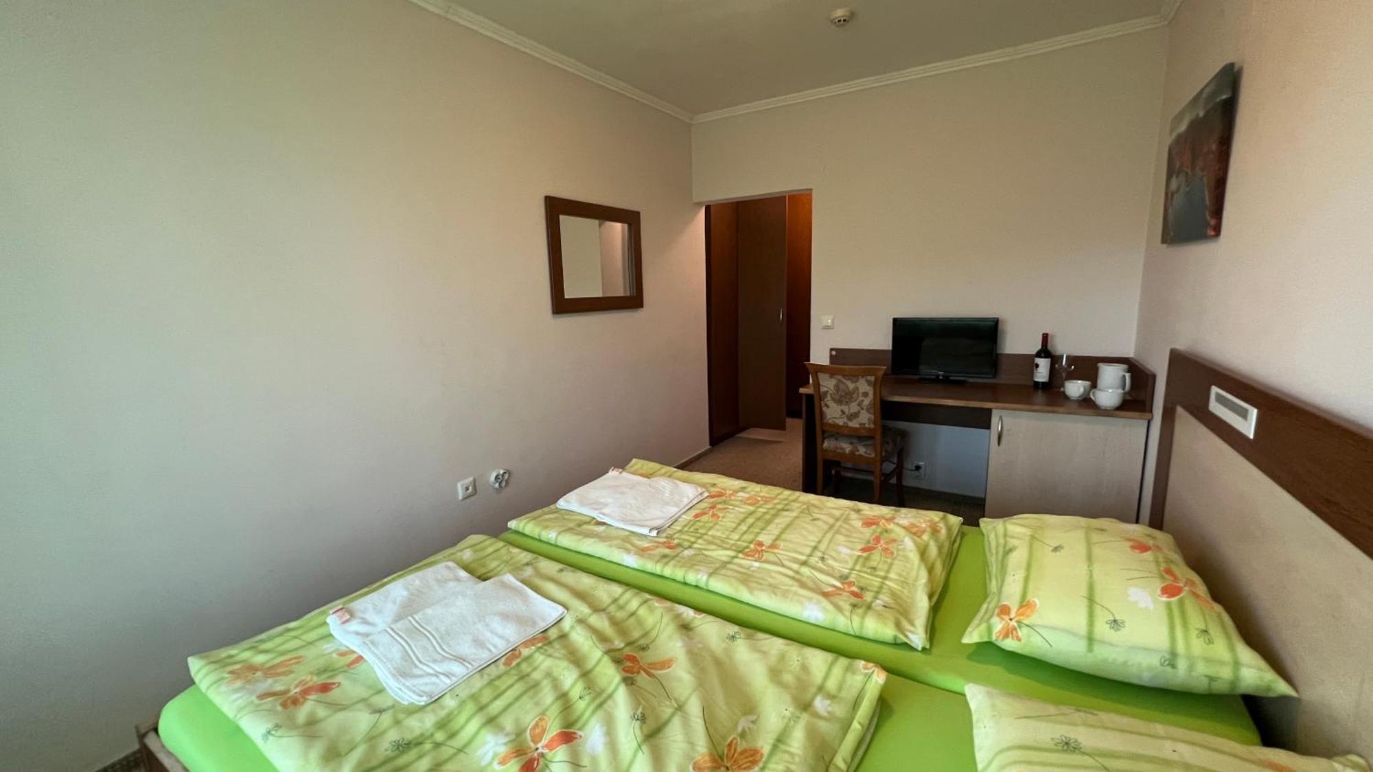 Hotel Gorna Banya Sofia Chambre photo